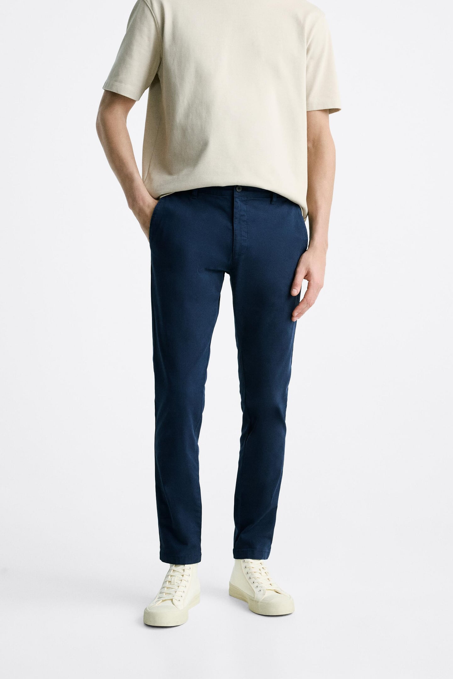 Chinos/Cotton Pants