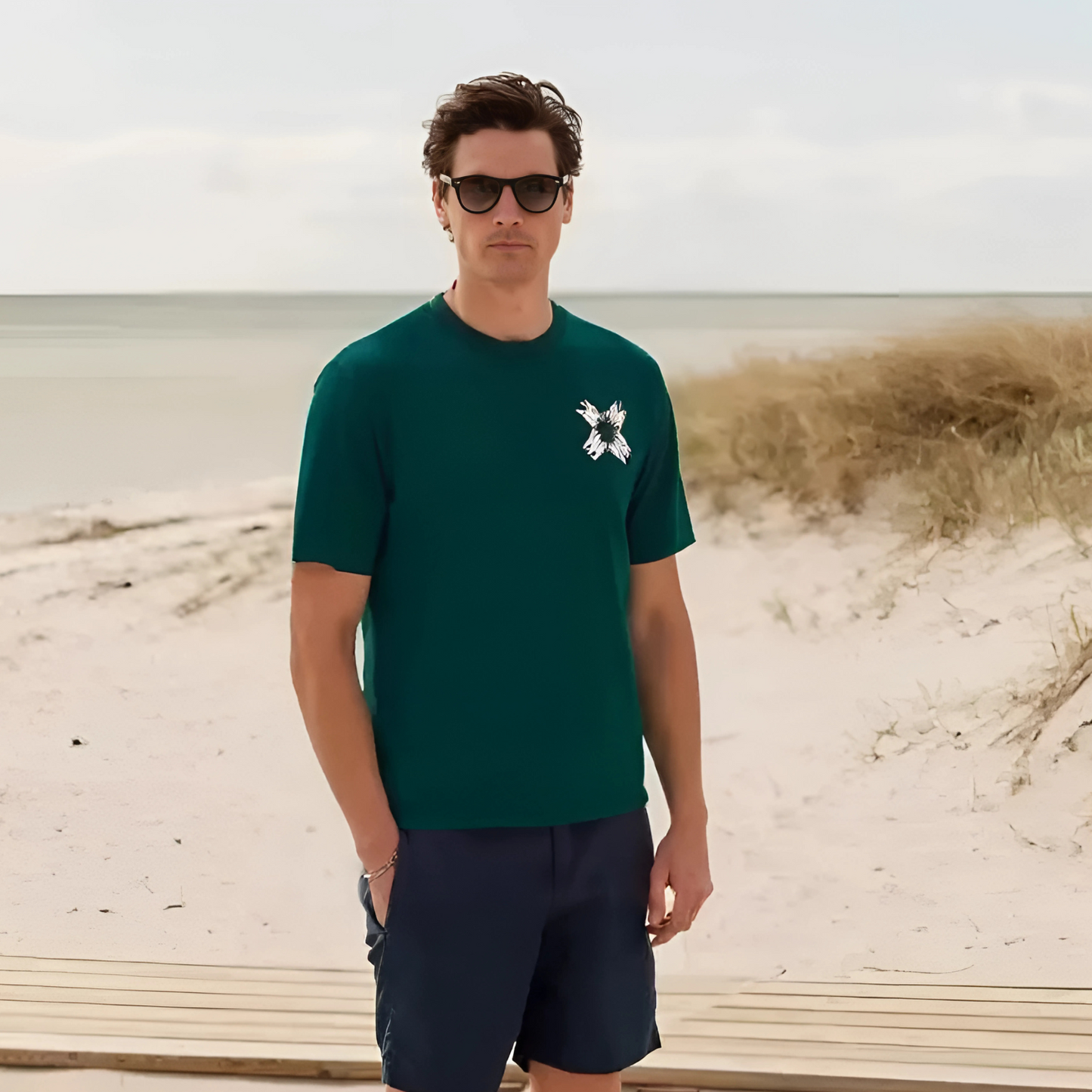 A.M.I.R.I PREMIUM DOWN SHOULDER T-SHIRT (GREEN)