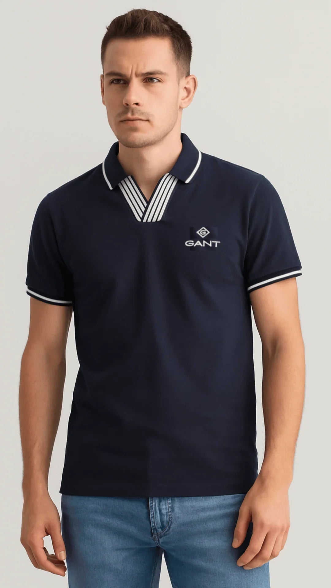 G.A.I.N.T PREMIUM V-NECK COLLAR POLO SHIRT (NAVY)