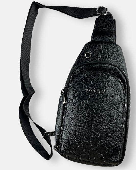 Guci Basic Imported Chest Bag Black 99066